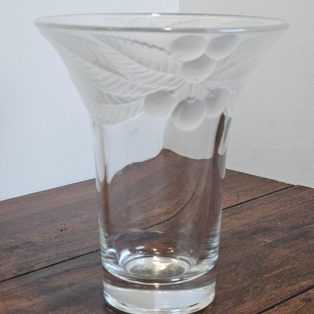 Mikasa Crystal Vase with Etched Leaf and Berry Design